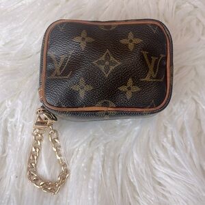 Louis Vuitton Trousse Wapity with Red Interior cosmetic case catch all pouch